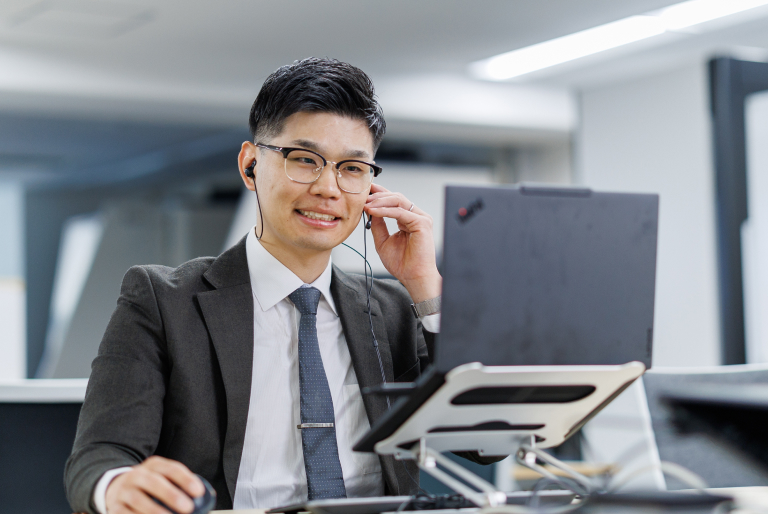 全国の企業へ電話を行いアポイントを取得