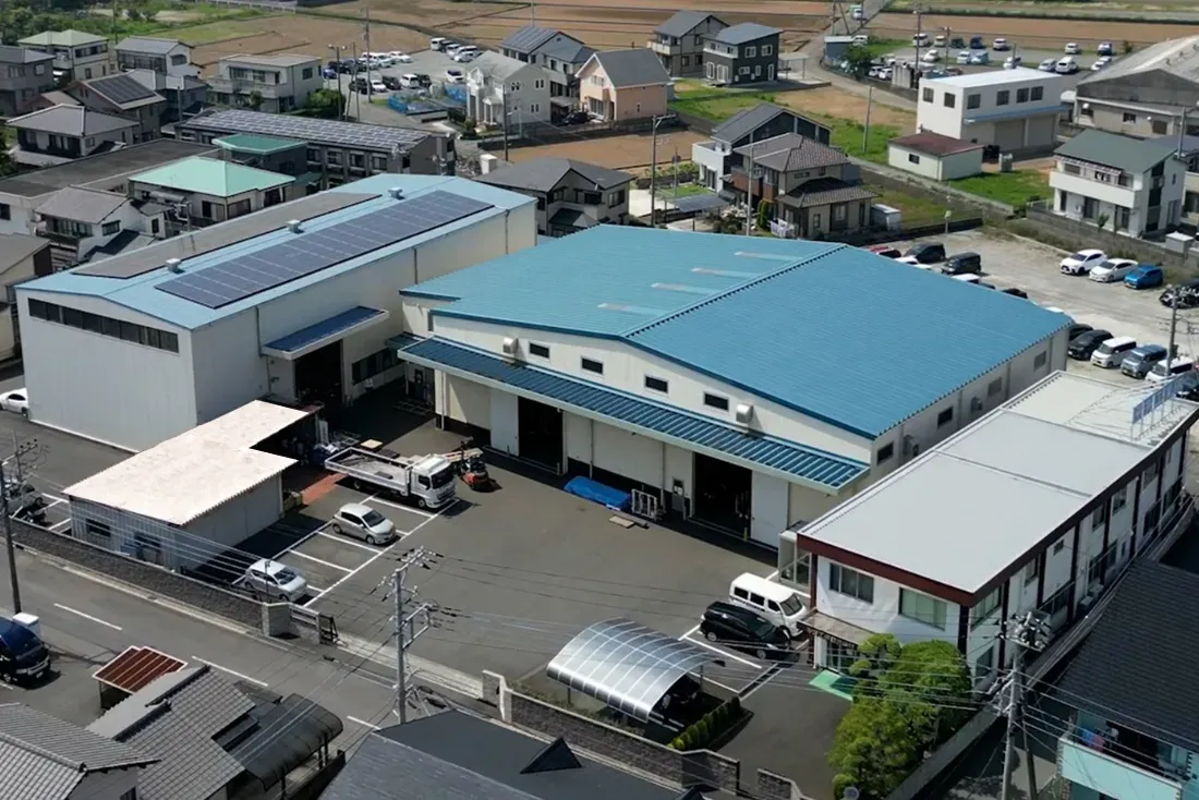 平井工業株式会社のロゴ