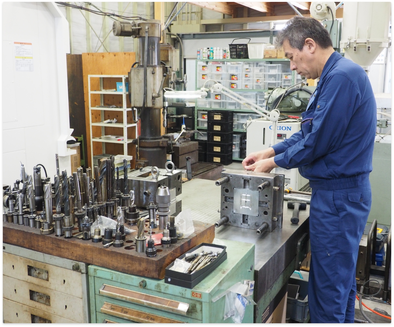 株式会社堂田精工のロゴ