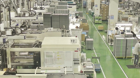 株式会社プラテックのロゴ
