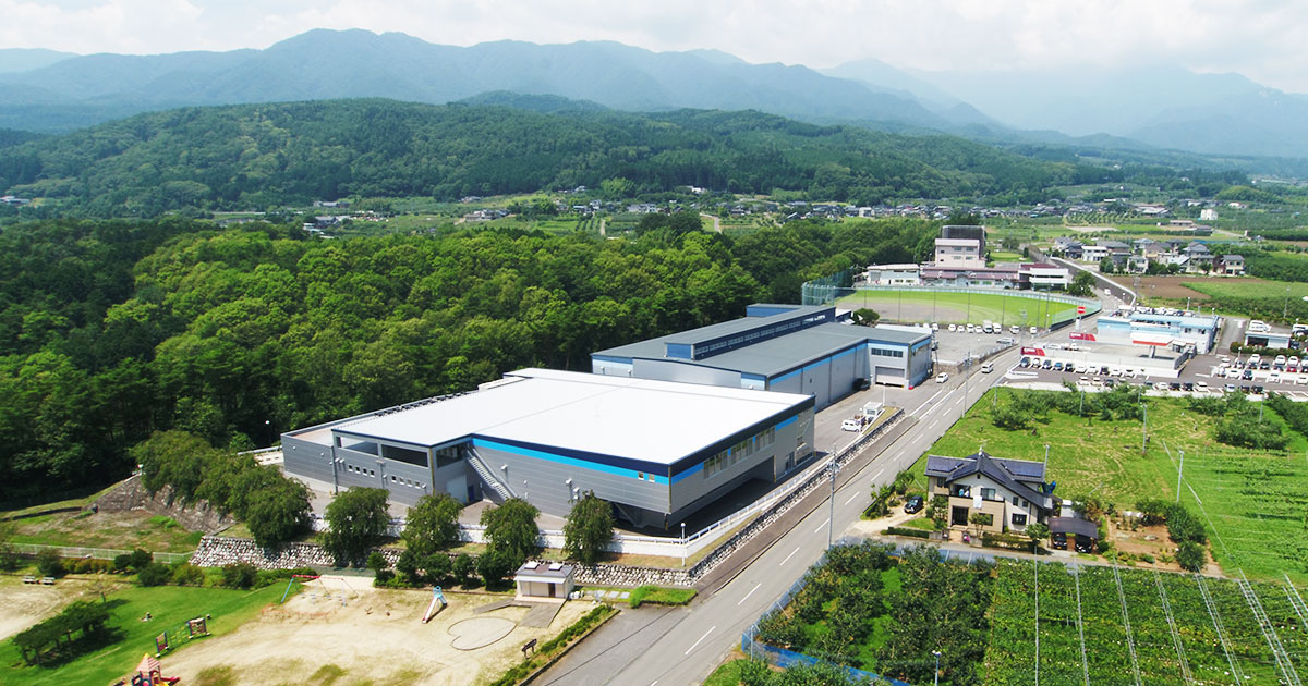 株式会社乾光精機製作所のロゴ