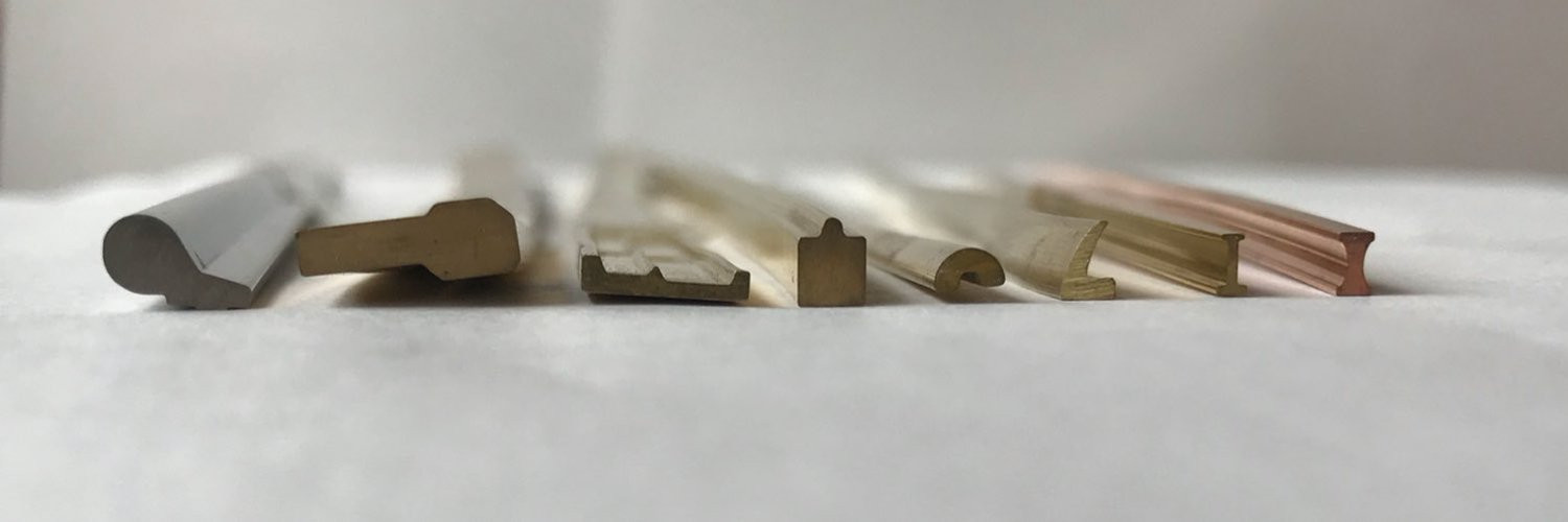 有限会社林細線工場のロゴ